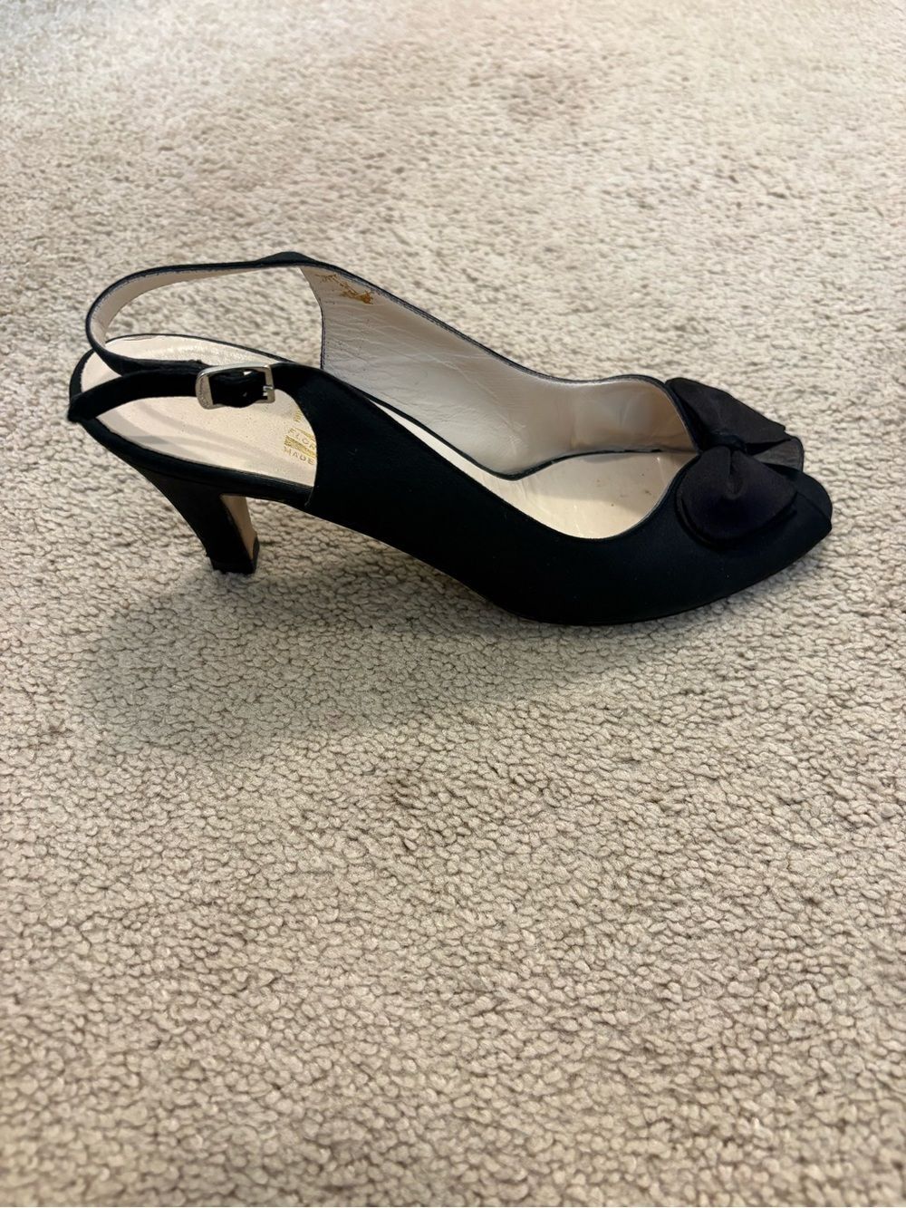 Salvatore Ferragamo Vintage Black Peep Toe Bow Sling Back Pumps Shoes Size 6 - Picture 6 of 7
